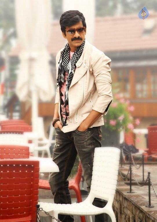 Bengal Tiger New Photos and Posters - 16 / 24 photos