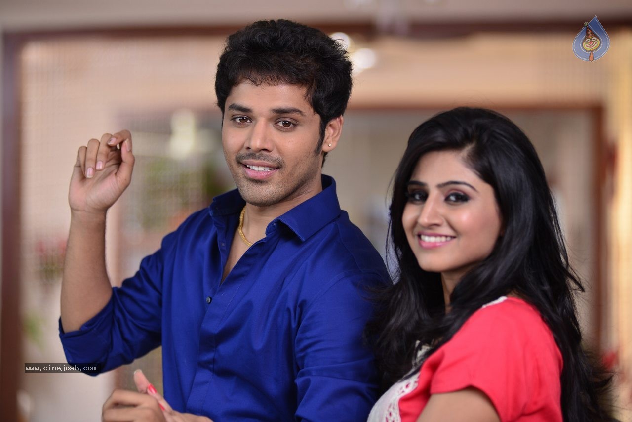 Best Actors Movie Photos - 2 / 11 photos