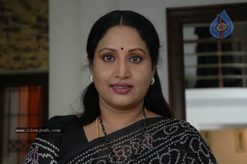 Bhale Mogudu Bhale Pellam Movie Gallery - 84 / 94 photos