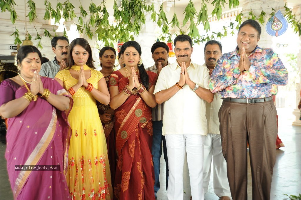 Bheemavaram Bullodu Movie Stills - 29 / 34 photos