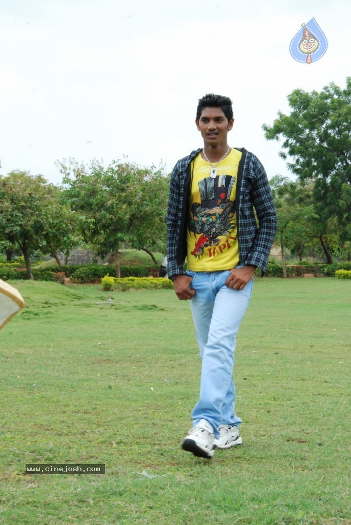 Bhikku Rathod Movie Stills - 10 / 41 photos