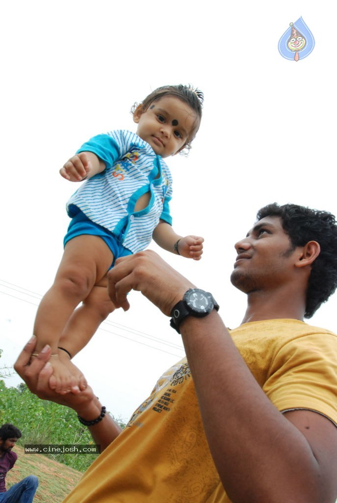 Bhikku Rathod Movie Stills - 27 / 41 photos