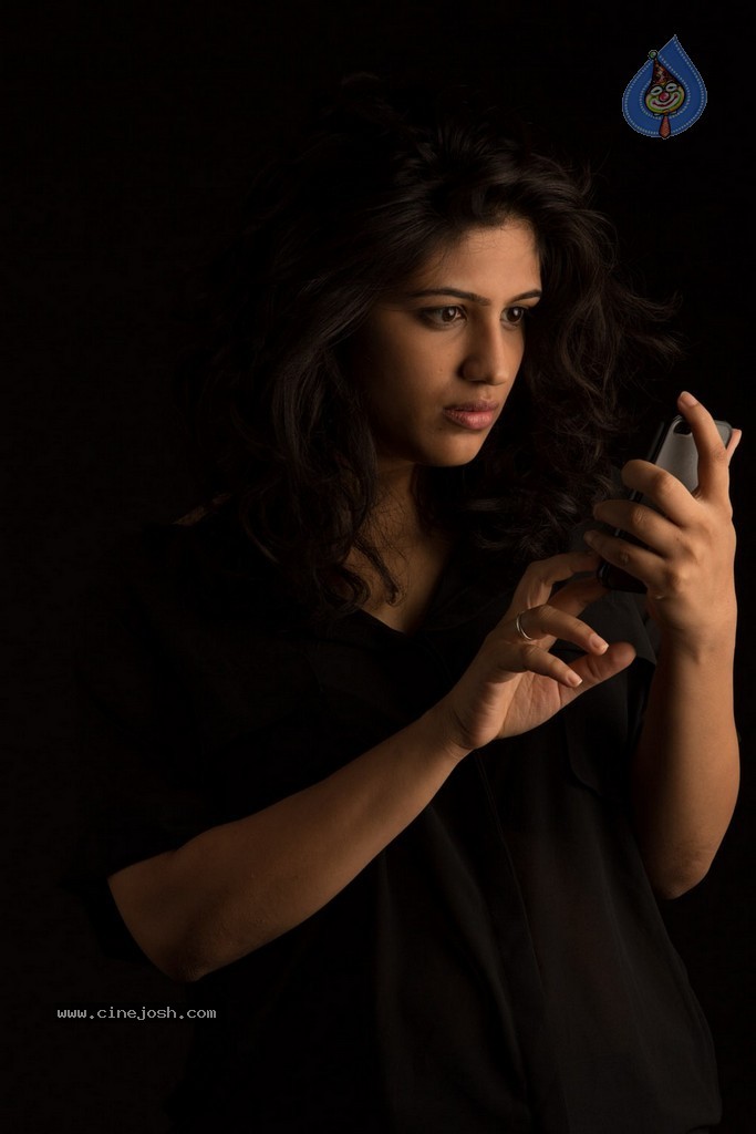 Bhoo Movie Stills n Walls - 7 / 27 photos