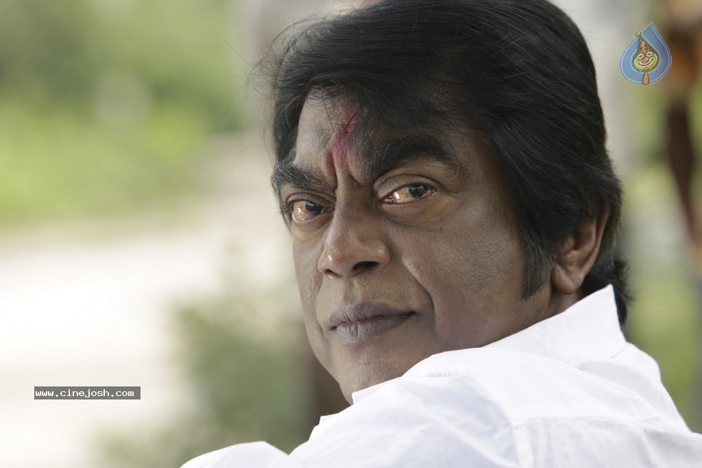 Bhoo Movie Stills n Walls - 16 / 27 photos