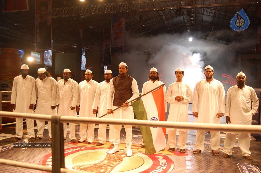 Bhooloham Tamil Movie Stills - 12 / 32 photos