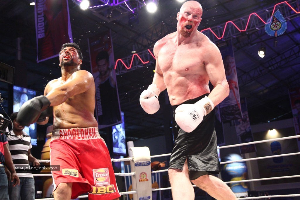 Bhooloham Tamil Movie Stills - 16 / 32 photos