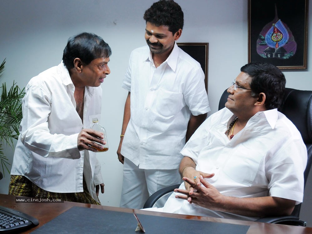 Bhumika Prakash Raj New Movie Stills - 27 / 148 photos