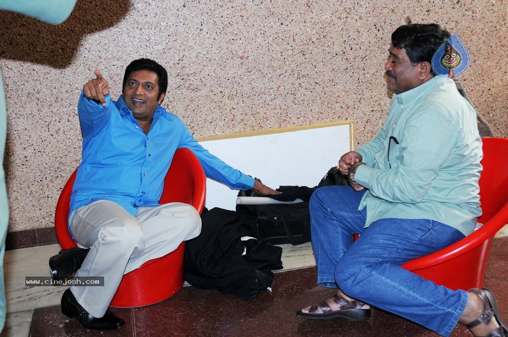 Bhumika Prakash Raj New Movie Stills - 36 / 148 photos