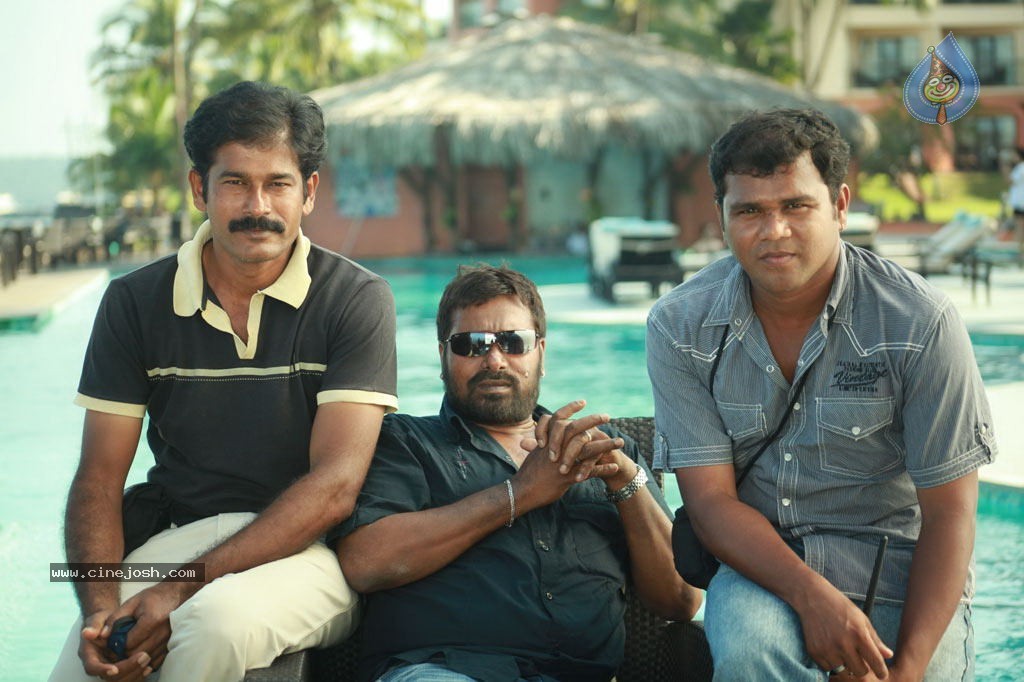 Billa 2 Movie Hot Stills - 8 / 46 photos