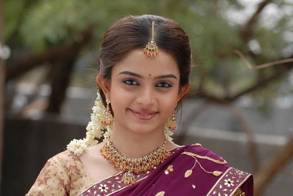 Bindaas Movie Stills  - 17 / 28 photos