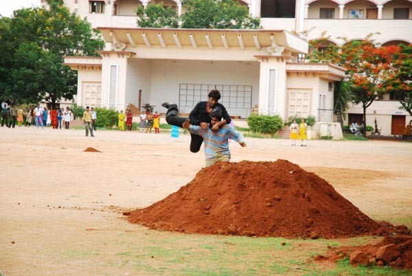 Bindaas Movie Stills  - 20 / 28 photos