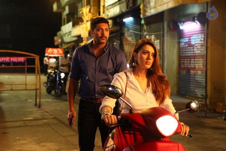 Bogan Tamil Movie Photos - 10 / 13 photos