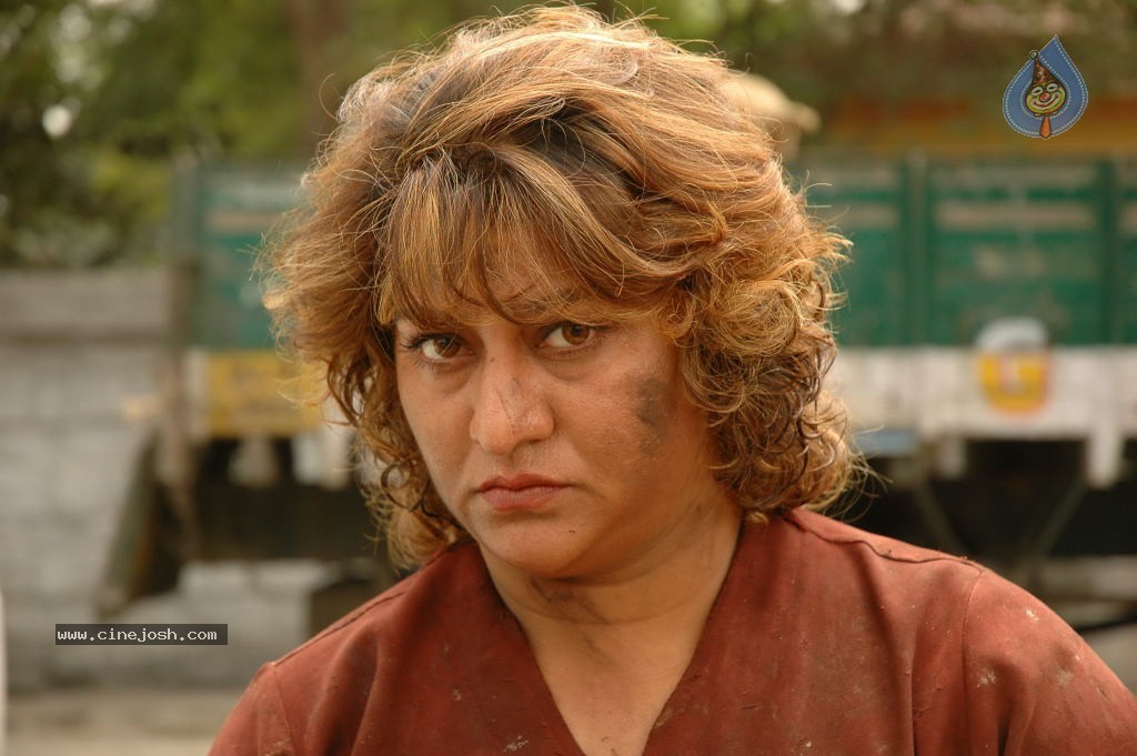 Bommali Movie New Stills - 27 / 71 photos