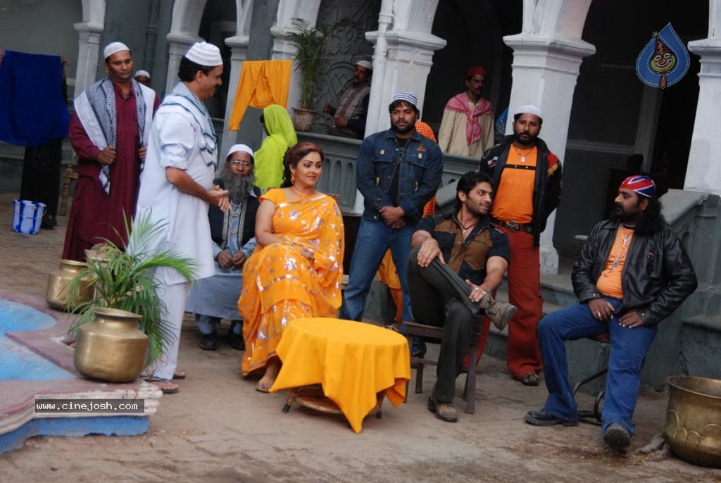 Brahmaastram Movie Stills - 77 / 87 photos
