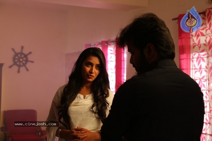 Breaking News Tamil  Movie Working Stills - 19 / 19 photos