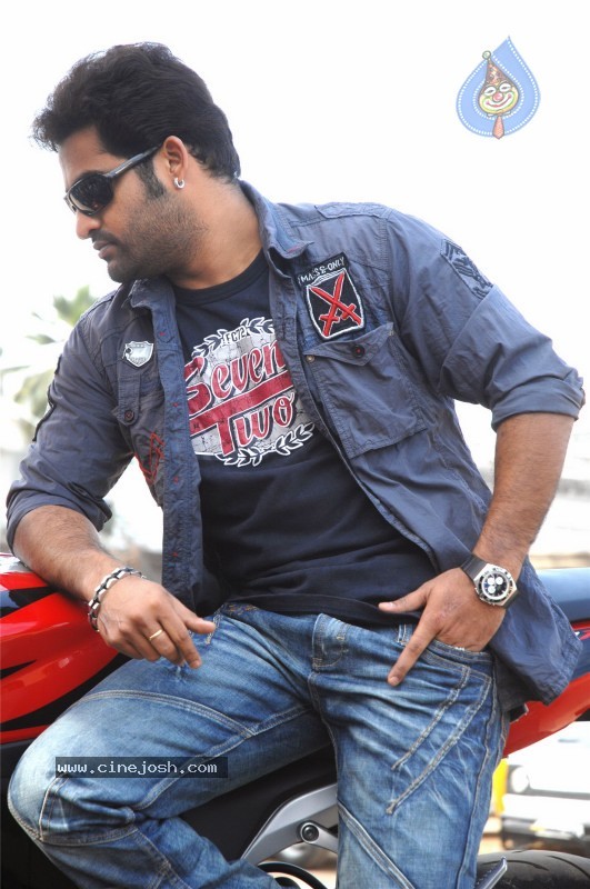 Brindavanam Movie Stills - 10 / 28 photos