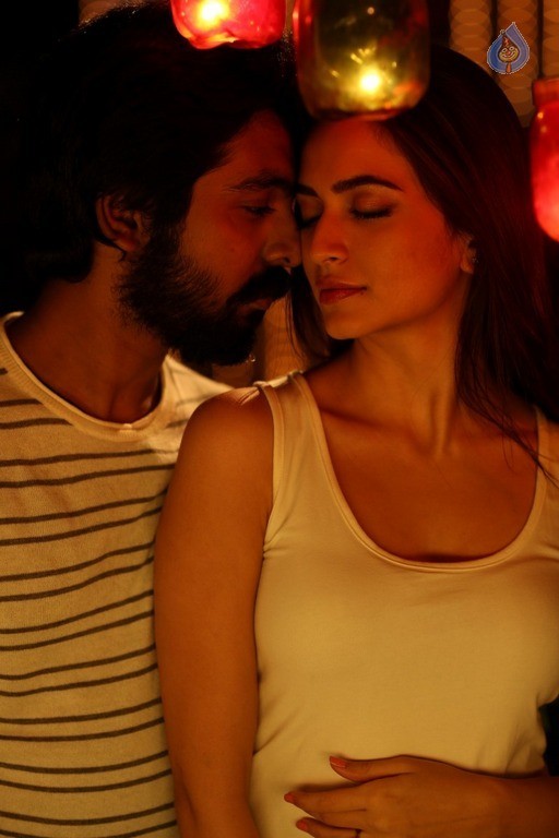Bruce Lee Tamil Film Photos - 22 / 31 photos