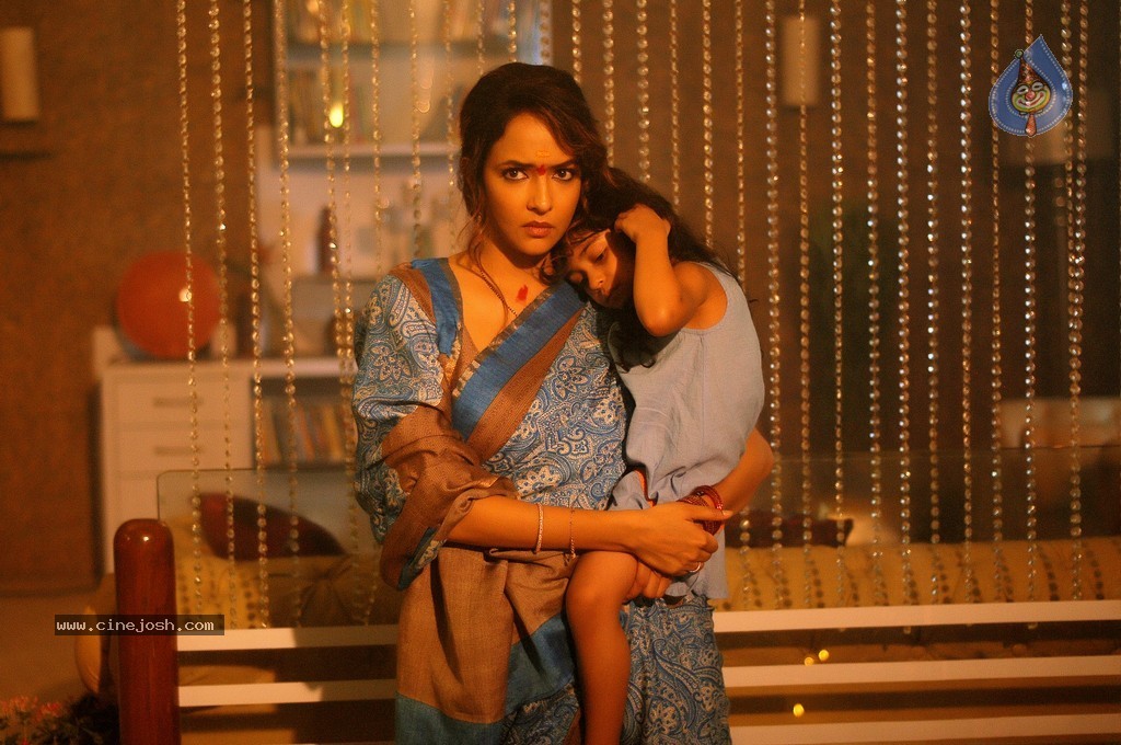 Budugu Movie Stills - 34 / 35 photos