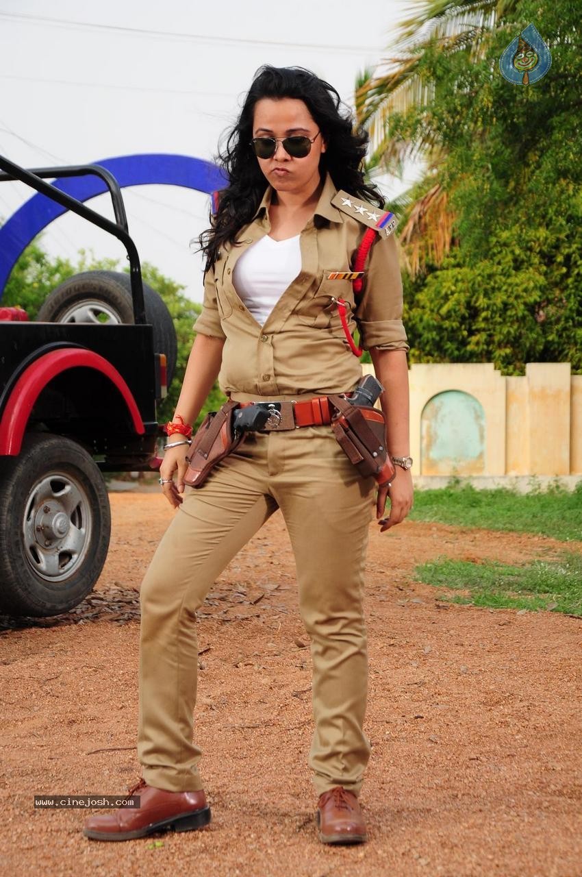 Bullet Rani Movie New Photos - 21 / 29 photos