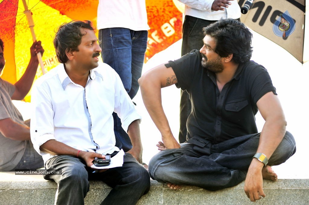 Businessman Movie Working Stills - 33 / 75 photos