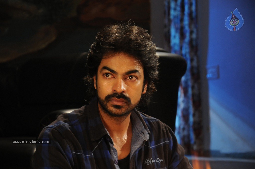 Calling Bell Movie New Stills - 47 / 86 photos