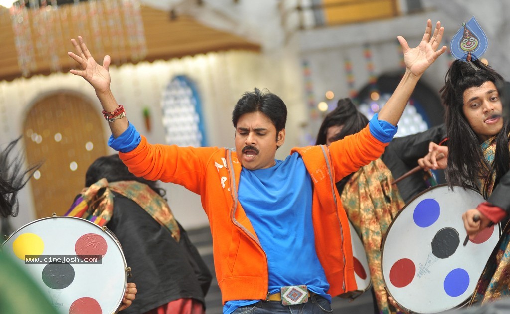 Cameraman Gangatho Rambabu Movie New Stills - 9 / 18 photos
