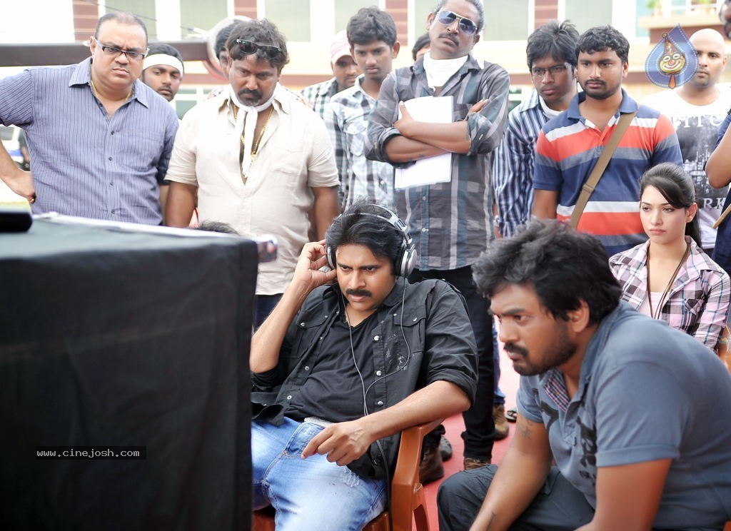 CGR Movie New Wallpapers - 29 / 39 photos