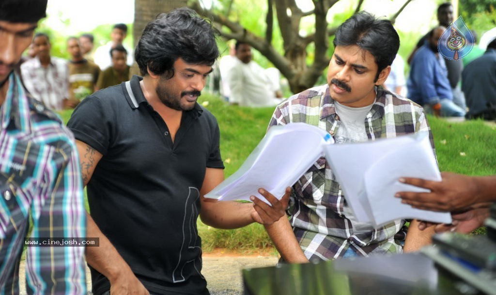CGR Movie Working Stills - 3 / 9 photos