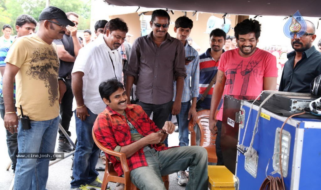 CGR Movie Working Stills - 5 / 9 photos