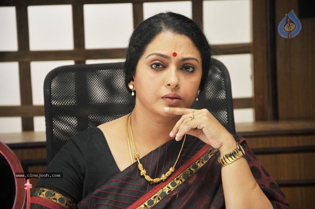 Chaarulatha Movie New Stills - 6 / 91 photos