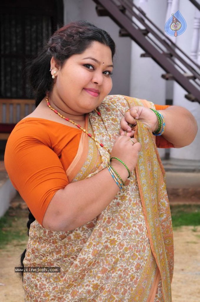 Chaarulatha Movie New Stills - 20 / 91 photos