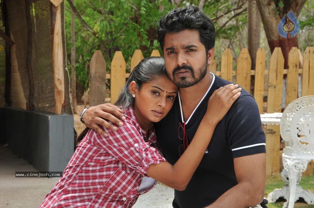 Chaarulatha Movie New Stills - 48 / 91 photos