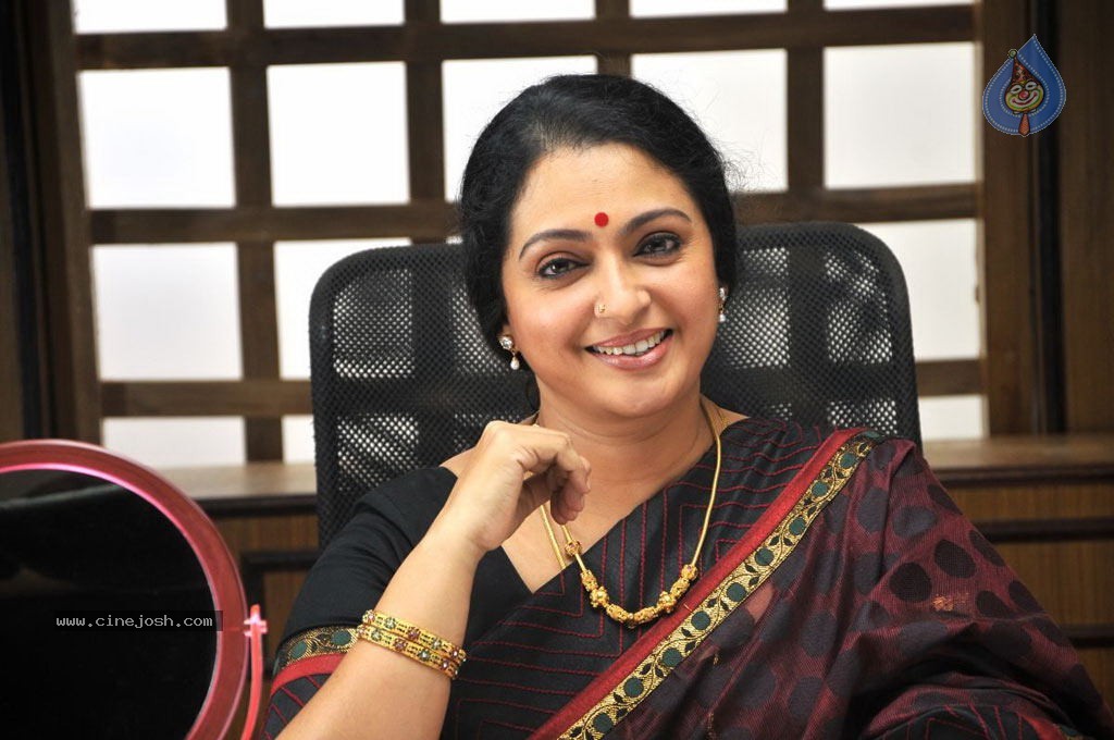 Chaarulatha Movie New Stills - 87 / 91 photos