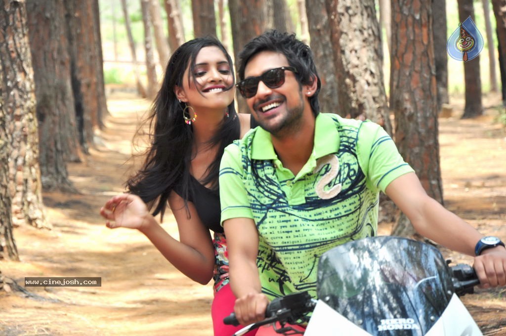 Chammak Challo Movie New Stills - 9 / 42 photos