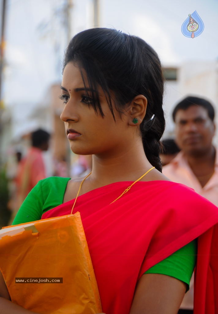 Chandamama Kathalu New Stills - 18 / 31 photos