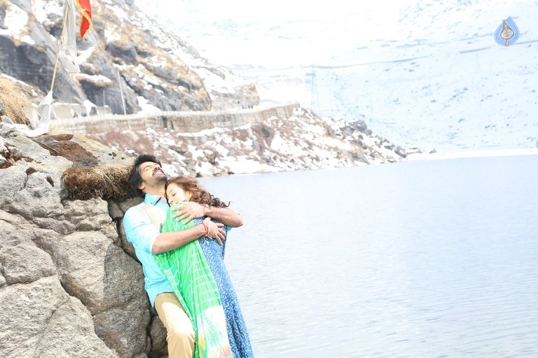 Chandamama Raave Movie New Stills - 5 / 6 photos