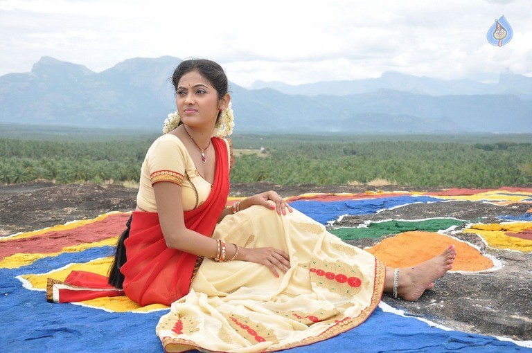 Chandrullo Unde Kundelu Movie Stills - 55 / 92 photos