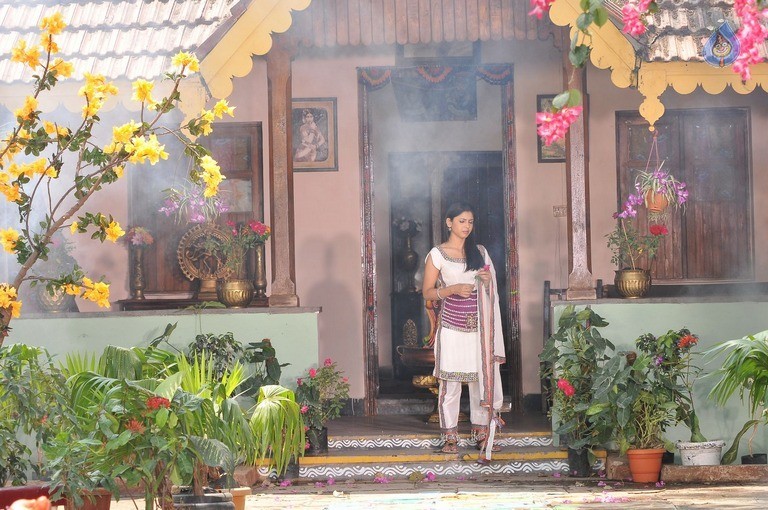 Chandrullo Unde Kundelu Movie Stills - 74 / 92 photos