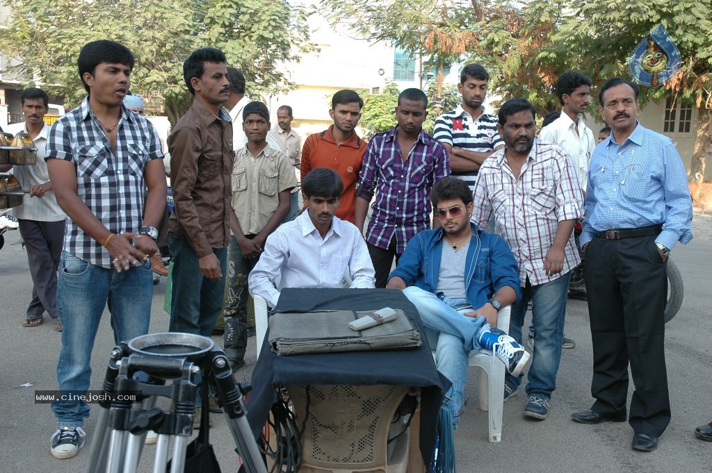 Chanikyudu Movie Stills - 12 / 12 photos