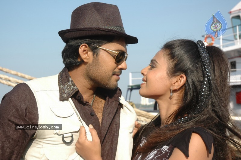 Chapter 6 Movie New Stills - 6 / 100 photos