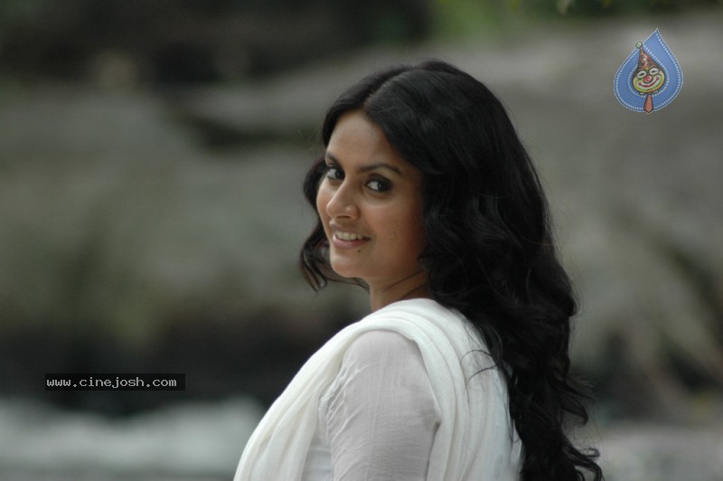 Chapter 6 Movie New Stills - 47 / 100 photos