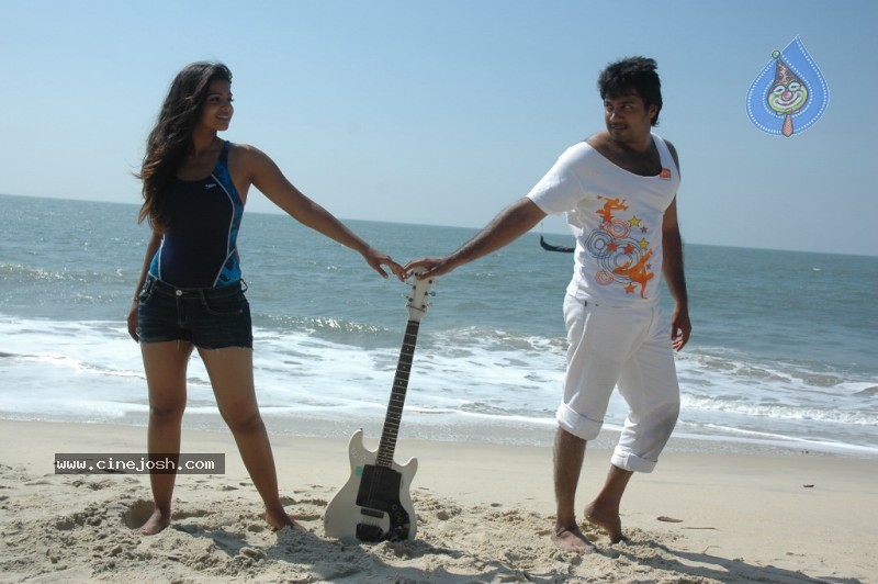 Chapter 6 Movie New Stills - 51 / 100 photos
