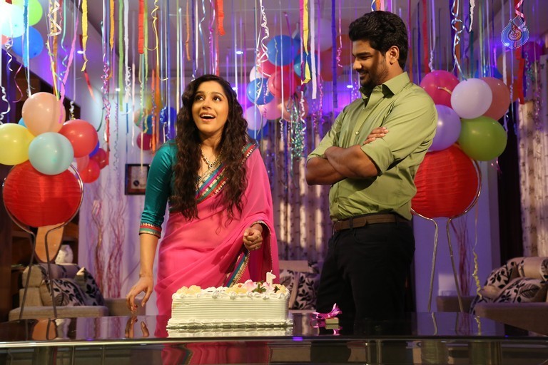 Charuseela Photos and Posters - 1 / 20 photos
