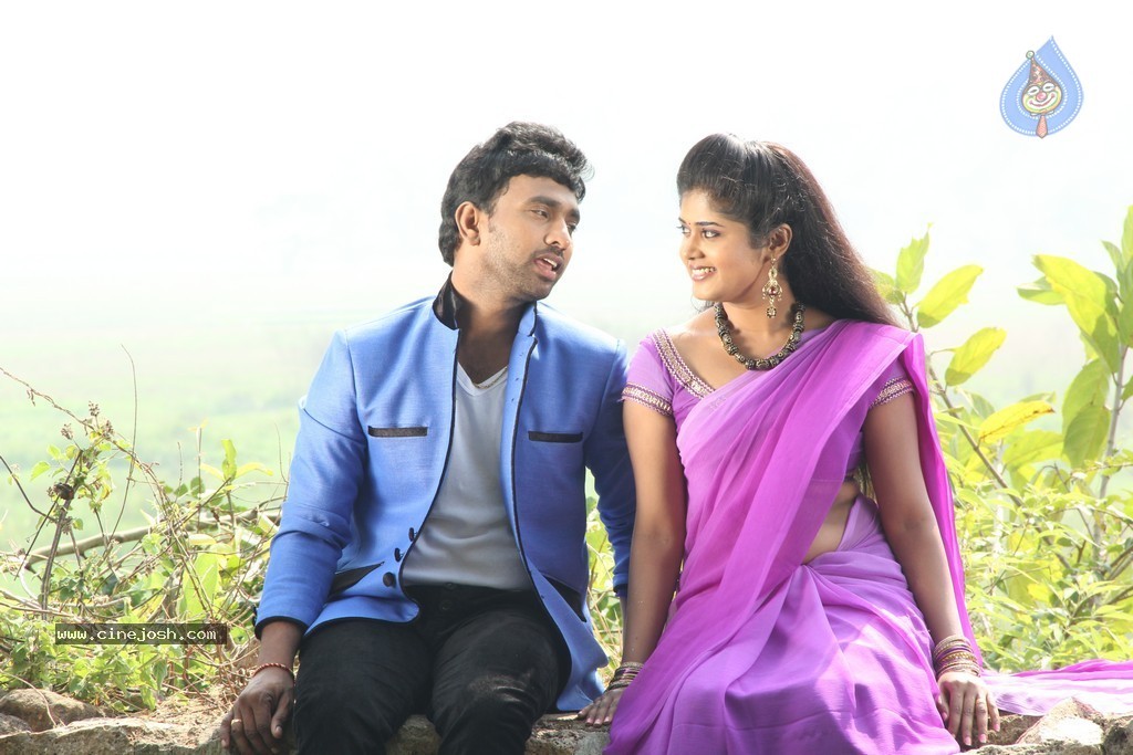 Chatting Movie New Photos - 11 / 62 photos