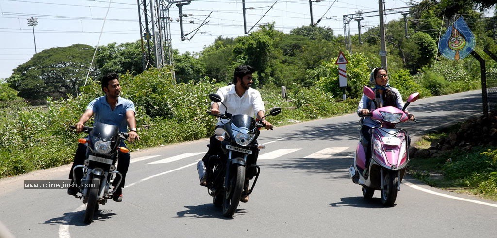 Chennaiyil Oru Naal Tamil Movie Stills - 14 / 43 photos