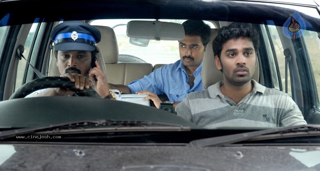 Chennaiyil Oru Naal Tamil Movie Stills - 31 / 43 photos