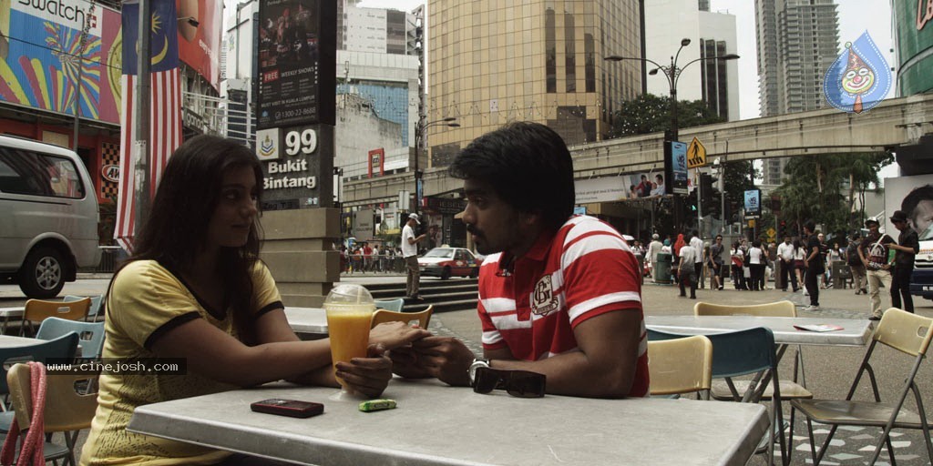 Chikki Mukki Tamil Movie Hot Stills - 7 / 52 photos