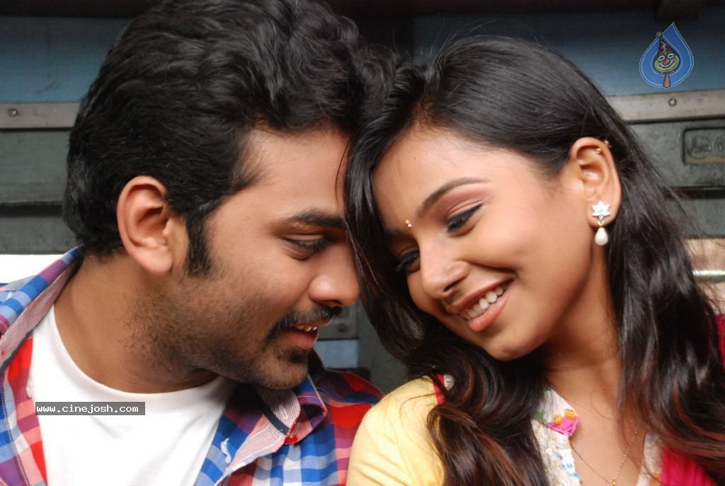 Chikkikku Chikkikichi Tamil Movie Stills - 30 / 36 photos