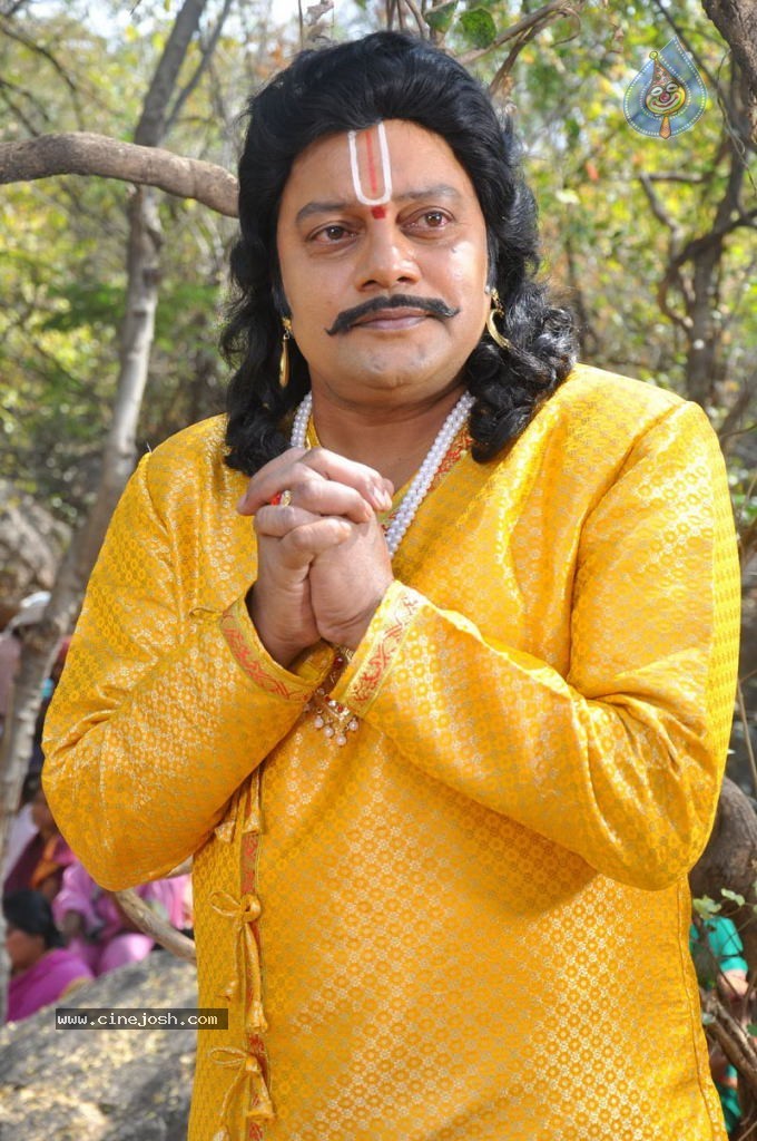 Chilkur Balaji Movie Stills - 50 / 101 photos