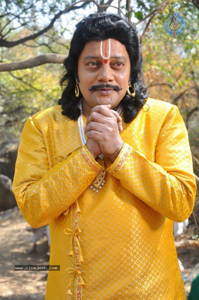 Chilkur Balaji Movie Stills - 87 / 101 photos